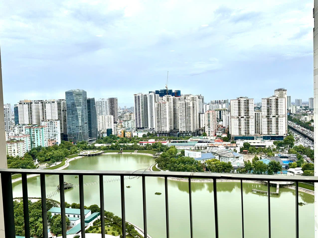 can-ho-2pn-1vs-dcapitale-tran-duy-hung-9