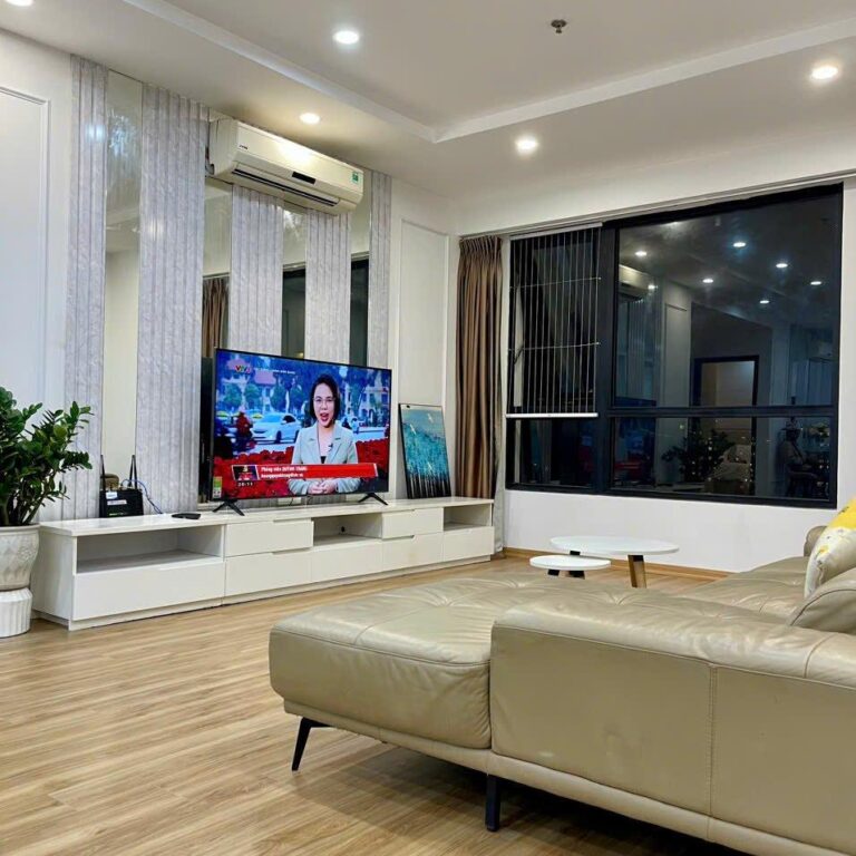 Căn hộ 4 PN tòa T11 can ho 4pn toa t11 phong khach 1 square