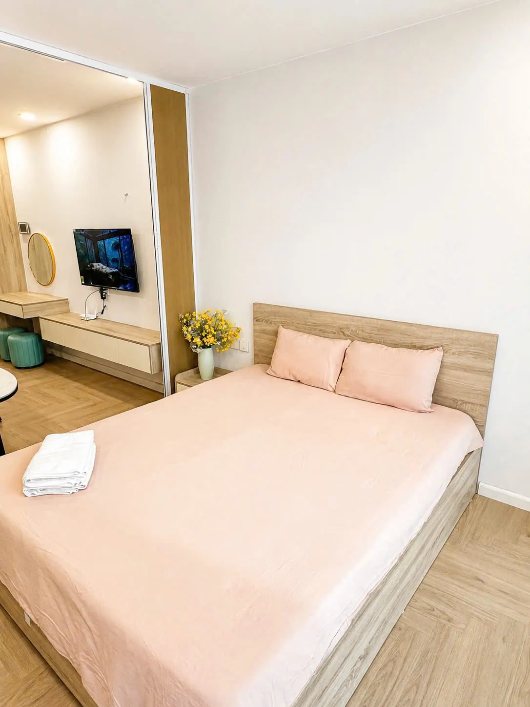 Căn hộ Studio tầng thấp can-ho-studio-90-duong-lang-phong-ngu